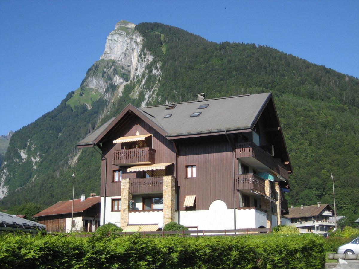 Samoens Apartment 2 Bedroom 50M2 Modern And Well Equipt Buitenkant foto